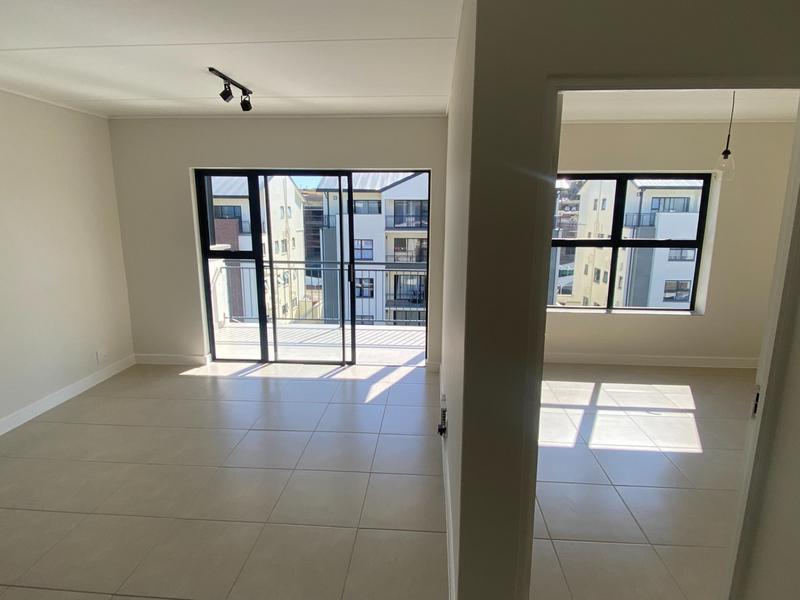 To Let 1 Bedroom Property for Rent in Richwood Western Cape